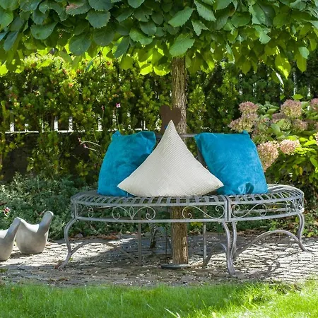 Hotel Jaegerhof 3*