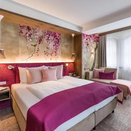 Jaegerhof Hotel