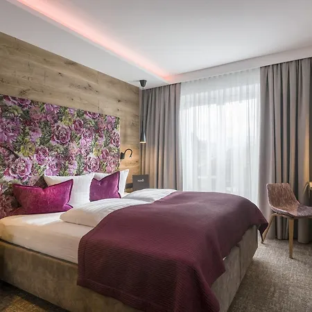 Otel Jaegerhof 3*