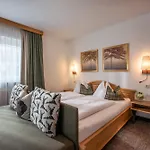 Jägerhof Hotel